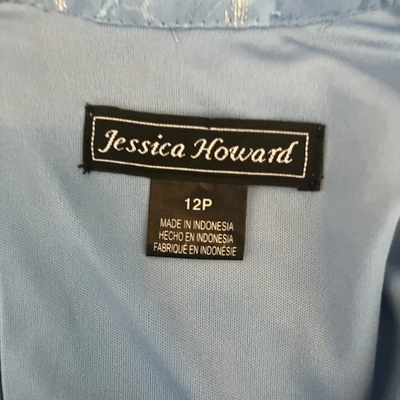 Jessica Howard Blue with Silver accents Flutter Sleeve Dress w/pockets - Picture 4 of 5